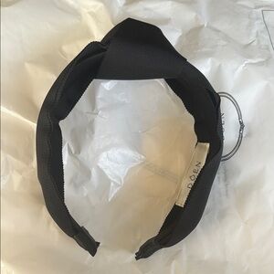 Doen Blanche Knotted Black Headband